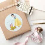Snow White And Dopey Bubbles Classic Round Sticker