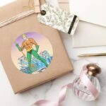 Aquaman Stands With Spear Classic Round Sticker