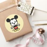 Classic Mickey Cuties Classic Round Sticker