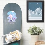 Comfort Security Charlie Snoopy Hug Sticker