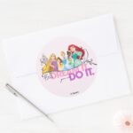 Disney Princesses Never Give Up Classic Round Sticker