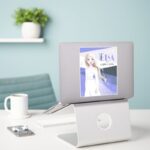 Frozen 2 Elsa The Snow Queen Sticker