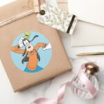 Goofy Scratching Head Classic Round Sticker