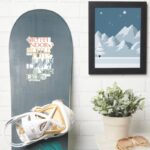 HARRY POTTER™ Delicate Sketch HOGWARTS™ Houses Sticker