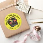 HARRY POTTER™ GRYFFINDOR™ Happy Birthday Classic Round Sticker