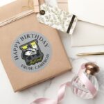 HARRY POTTER™ HUFFLEPUFF™ Happy Birthday Classic Round Sticker