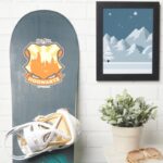 HARRY POTTER™ Summer Magic HOGWARTS™ Crest Sticker