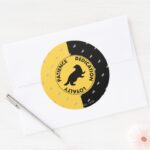 Harry Potter HUFFLEPUFF™ House Traits Graphic Classic Round Sticker