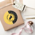 Harry Potter HUFFLEPUFF™ House Traits Graphic Classic Round Sticker