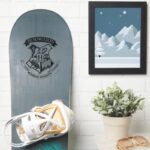 Harry Potter Retro Hogwarts Crest Sticker