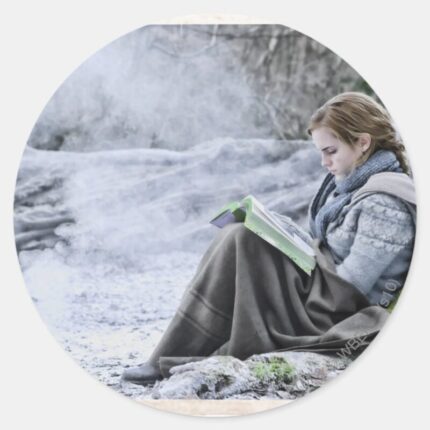 Hermione 13 Classic Round Sticker
