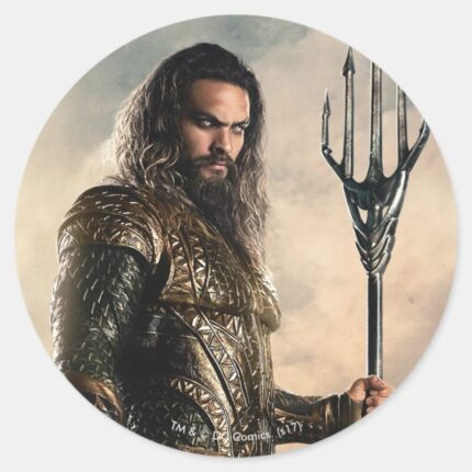 Justice League Aquaman On Battlefield Classic Round Sticker