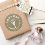 Justice League Aquaman Retro Trident Emblem Classic Round Sticker