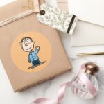 Linus Waving Classic Round Sticker