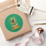 MARVIN MARTIAN™ Stunner Classic Round Sticker