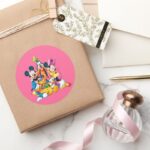 Mickey Friends Fab Five Classic Round Sticker