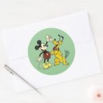 Mickey Friends Vintage Mickey Pluto Classic Round Sticker