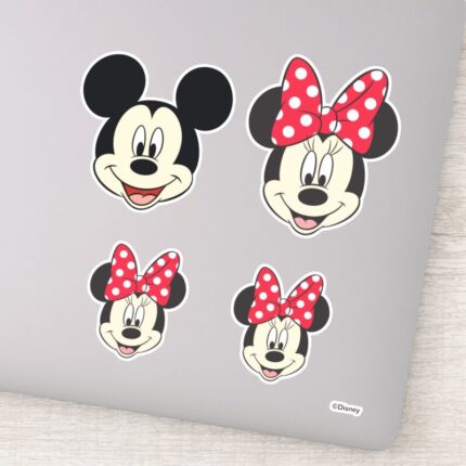 Mickey Minnie Family Of 4 Girls Sticker