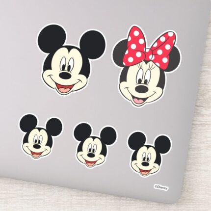 Mickey Minnie Family Of 5 Sticker