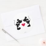 Mickey Minnie Wedding Silhouette Classic Round Sticker