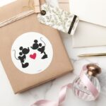 Mickey Minnie Wedding Silhouette Classic Round Sticker