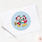Mickey Minnie Christmas Kisses Classic Round Sticker