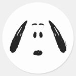 Peanuts Snoopy Face Classic Round Sticker