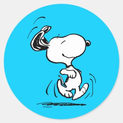 Peanuts Snoopy Happy Dance Classic Round Sticker
