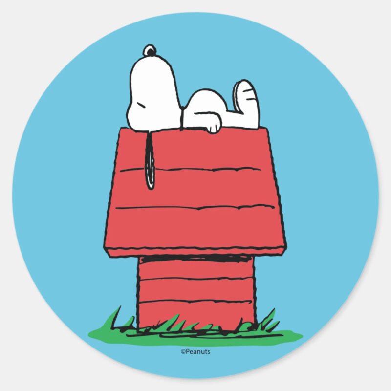 Peanuts Snoopy Napping Classic Round Sticker