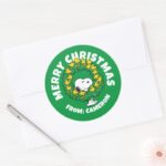 Peanuts Snoopy Woodstock Christmas Wreath Classic Round Sticker