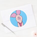 Piglet 3 Classic Round Sticker