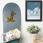 Pluto Eyes To Side Sticker