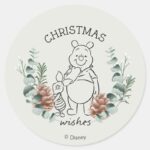 Pooh Piglet Christmas Wishes Wreath Classic Round Sticker