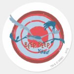 ROAD RUNNER™ BEEP BEEP™ Yikes Classic Round Sticker