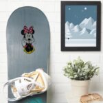 Red Minnie Head In Hands Sticker