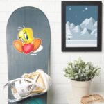 TWEETY™ Holding Heart Sticker