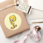 TWEETY™ Lovely Classic Round Sticker
