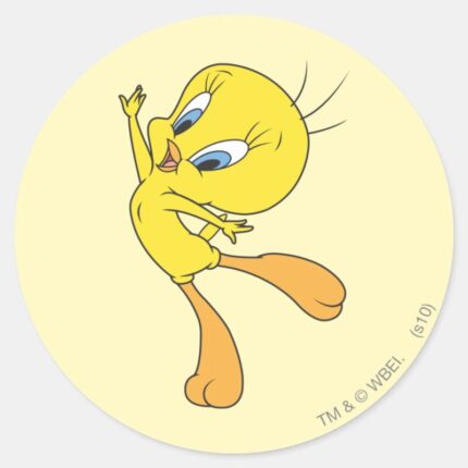 TWEETY™ See Me Fly Classic Round Sticker