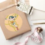 Wonder Woman In Lasso Classic Round Sticker