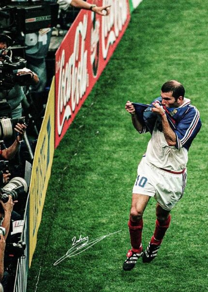 Zinedine Zidane Football Poster